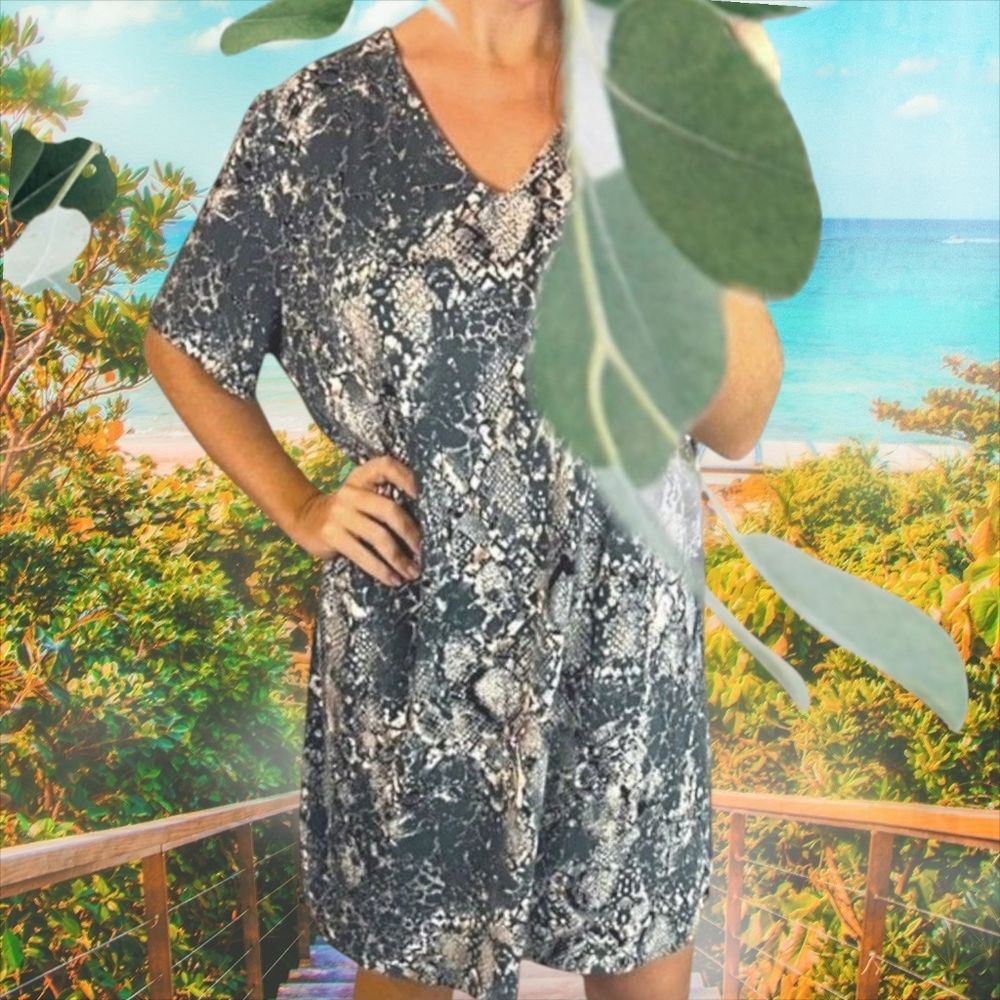 Christian Siriano Gray Snakeskin Print Midi Sheath Tunic Dress Short Sleeve